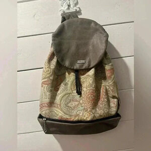 📍 COACHELLA Convertible Backpack with Interchangeable Pocket